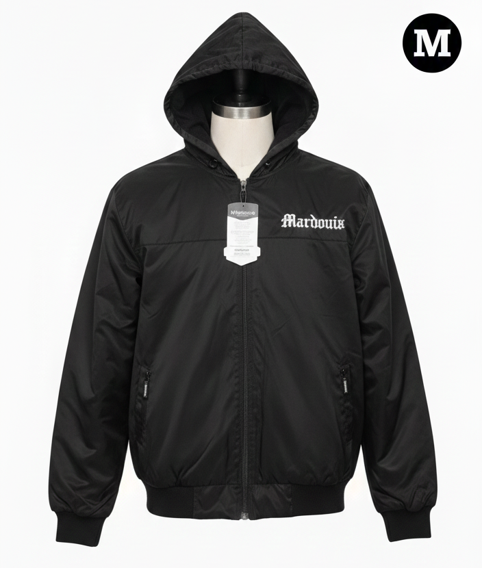 Casaca Negra Ligera de Corte Urbano